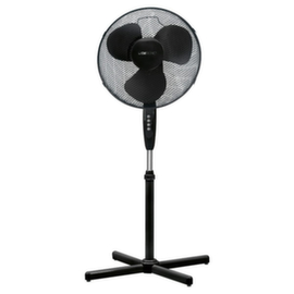 Ventilator met instelbare kantelhoek