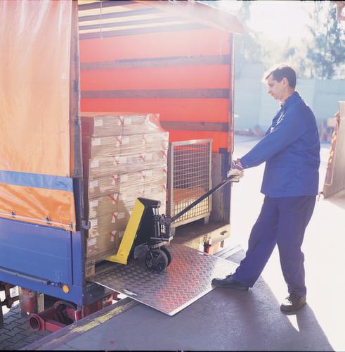 Laadbrug met greepgaten