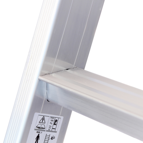 Hymer Platformladder ProTect+ met uitschuifbare ladderdelen