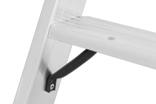 Hymer trapladder 8026 met platform, 4 sporten met antislipprofiel