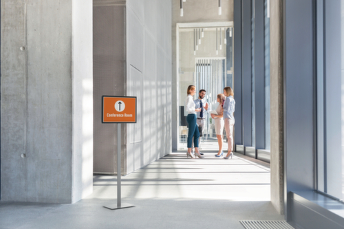 Durable Informatiestandaard INFO STAND BASIC, hoogte x breedte x diepte 1402 x 323 x 305 mm