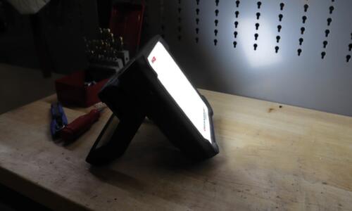 Scangrip floodlight-straler VEGA 2 CONNECT met statief