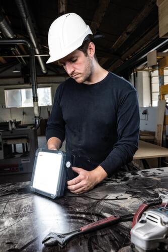 Scangrip floodlight-straler VEGA 2 CONNECT met statief