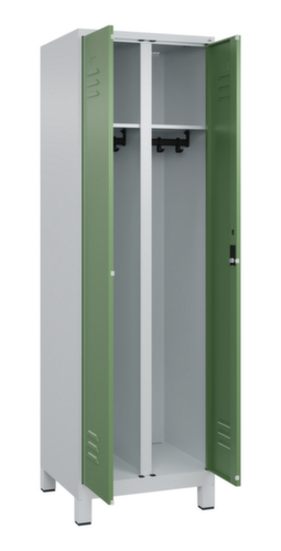 C+P Locker Classic Plus voor scheiding van kleding, vakbreedte 300 mm