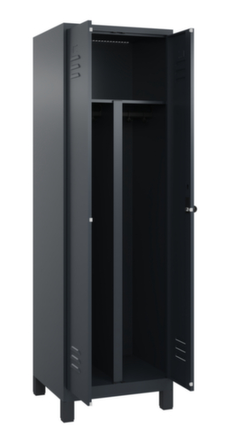 C+P Locker met zitbank Classic Plus voor scheiding van kleding, vakbreedte 300 mm