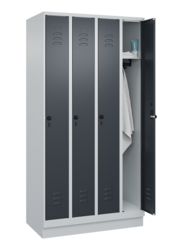 C+P locker Classic Plus met 4 vakken, vakbreedte 250 mm