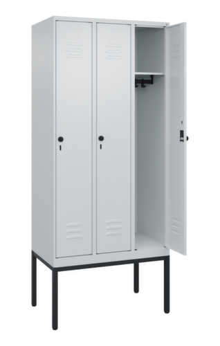 C+P locker Classic Plus met 3 vakken, vakbreedte 300 mm