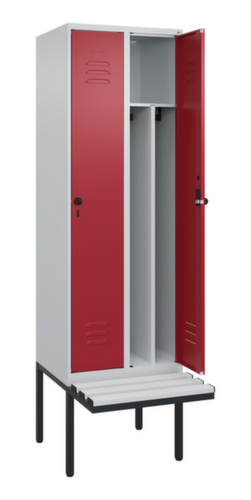C+P Locker met zitbank Classic Plus voor scheiding van kleding, vakbreedte 300 mm