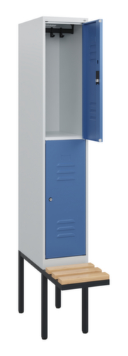 C+P dubbeldekse locker Classic Plus met bank, vakbreedte 300 mm