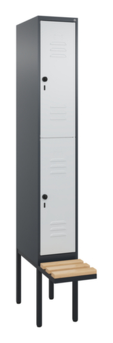 C+P dubbeldekse locker Classic Plus met bank, vakbreedte 300 mm
