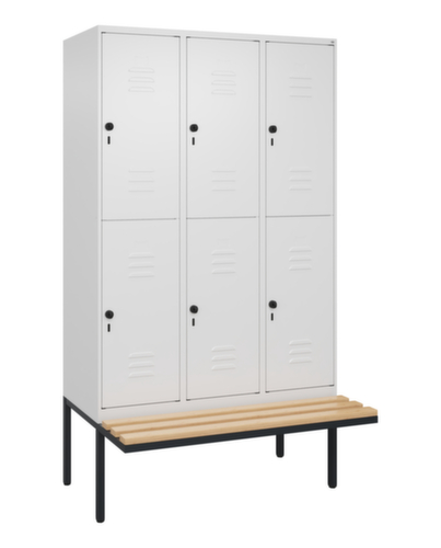 C+P dubbeldekse locker Classic Plus met bank, vakbreedte 400 mm
