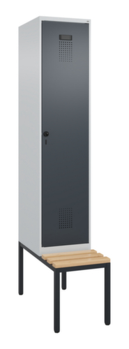 C+P locker voor scheiding van kleding Evolo PLUS met bank, vakbreedte 400 mm