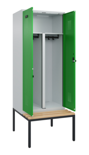 C+P PBM-locker Evolo PLUS voor het gescheiden opbergen van kleding met bank, vakbreedte 400 mm