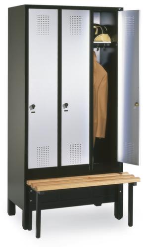 C+P Locker Evolo met voorgebouwde zitbank + 4 vakken, per 2 gezamenlijk afsluitbaar, vakbreedte 1600 mm  L